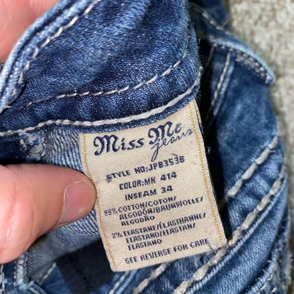 Womens Miss Me Signature Boot Jeans Size 27/34 - Picture 4 of 6